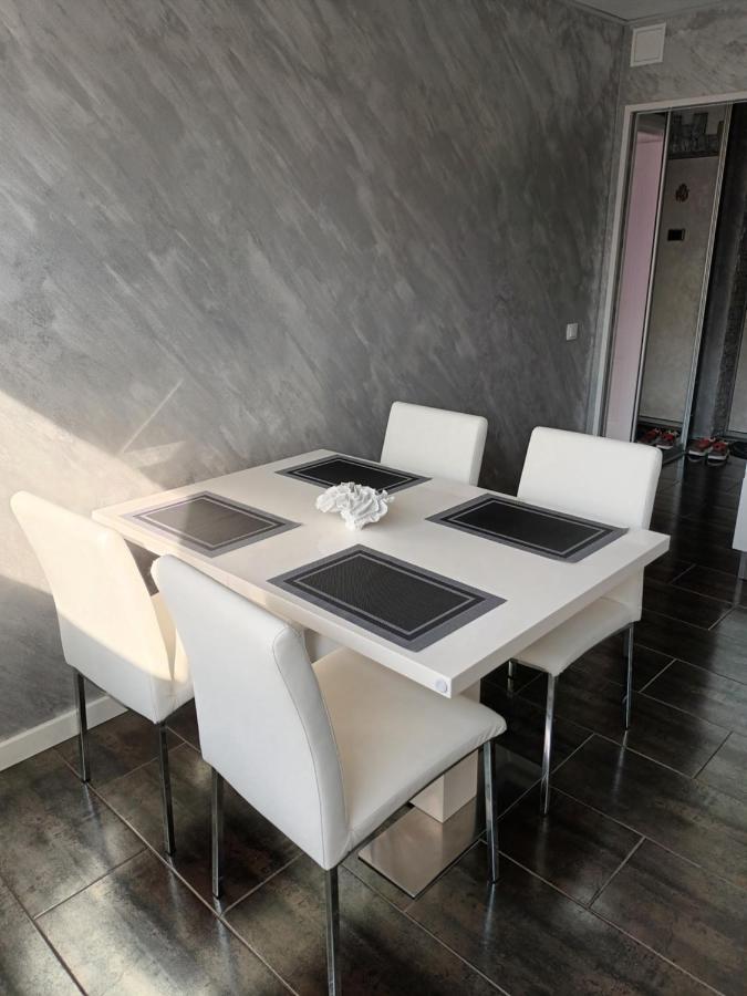 Apartment *