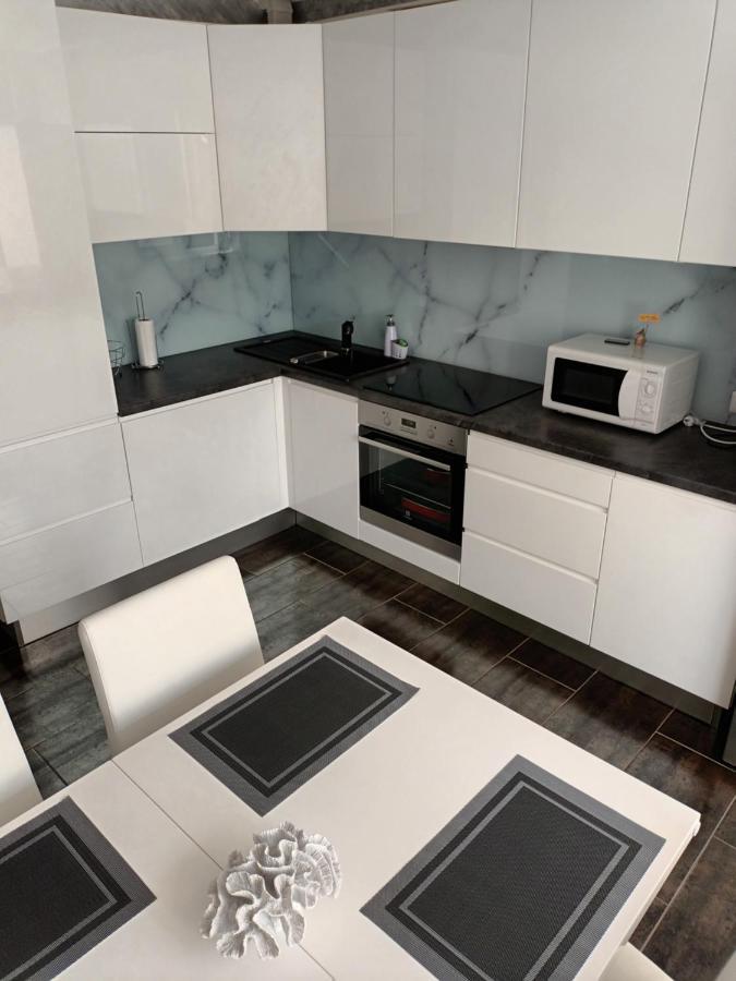 Apartment Lägenhet